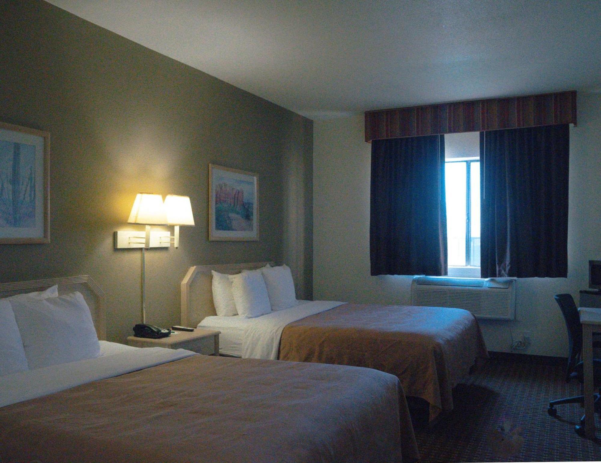 Quality Inn & Suites Yuma Exteriör bild