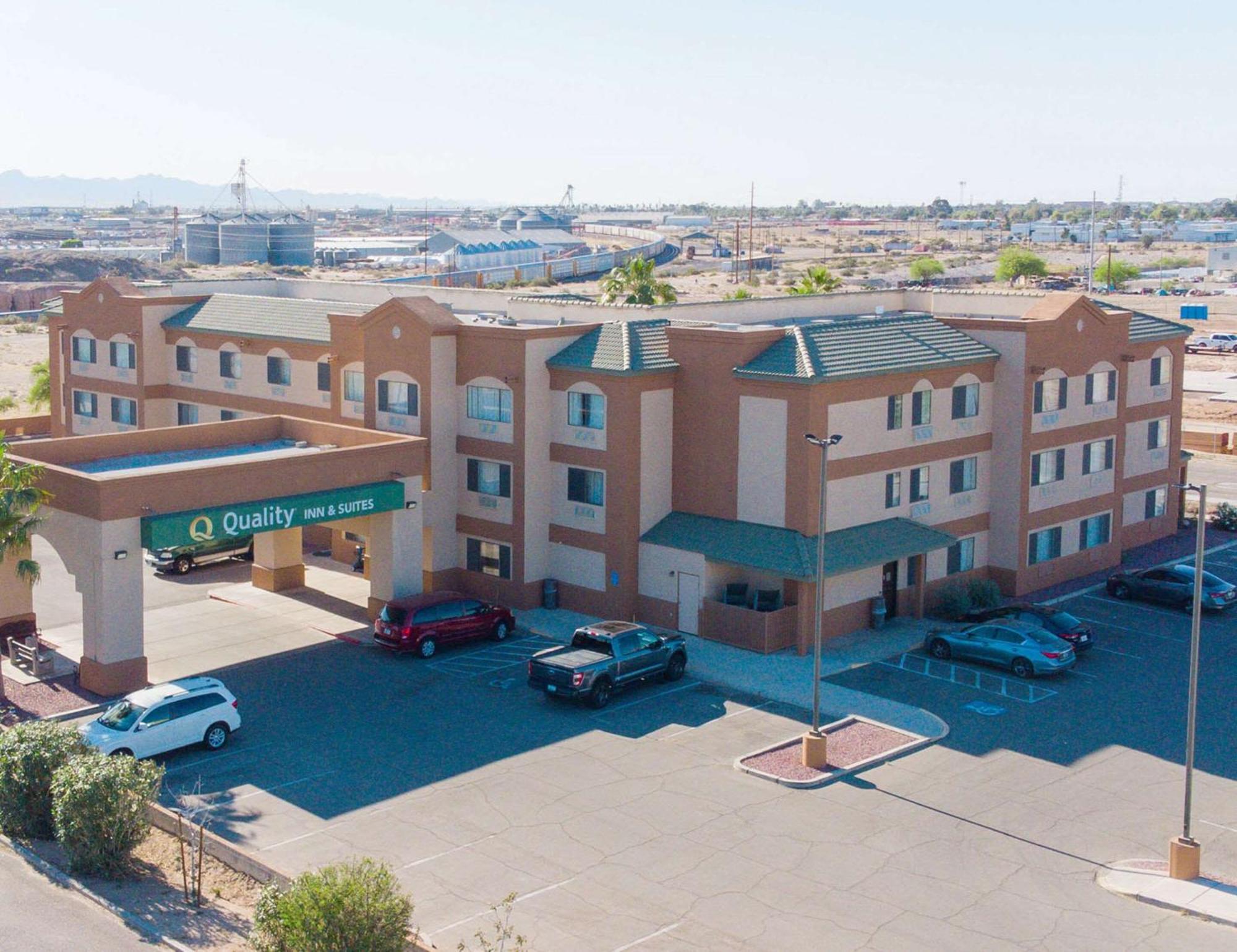 Quality Inn & Suites Yuma Exteriör bild